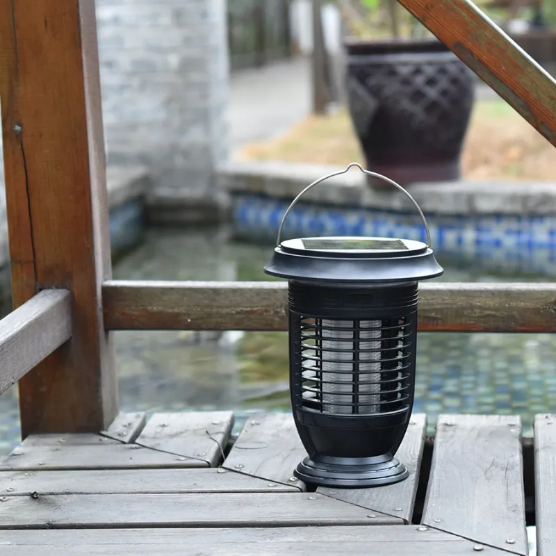 Antimosquitos y lámpara solar 2 en 1 MELI0420