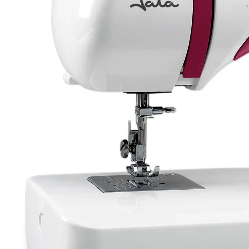 Máquina de coser MC740