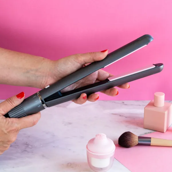 Plancha de pelo cerámica + cepillo facial de regalo JBSE2101