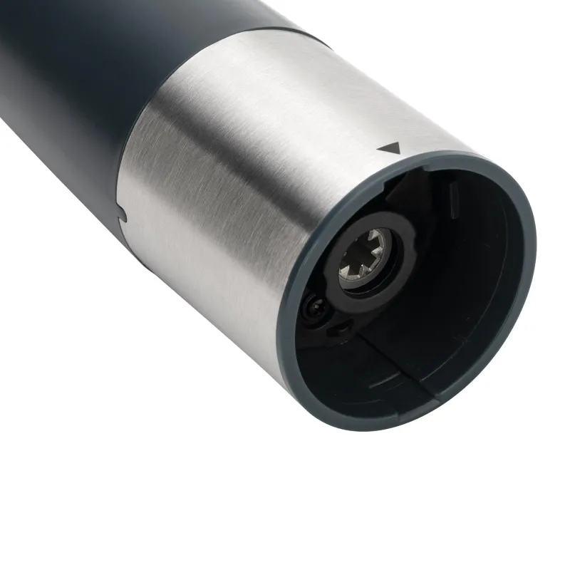Batidora de Mano Inox. con Accesorios JEBT1703